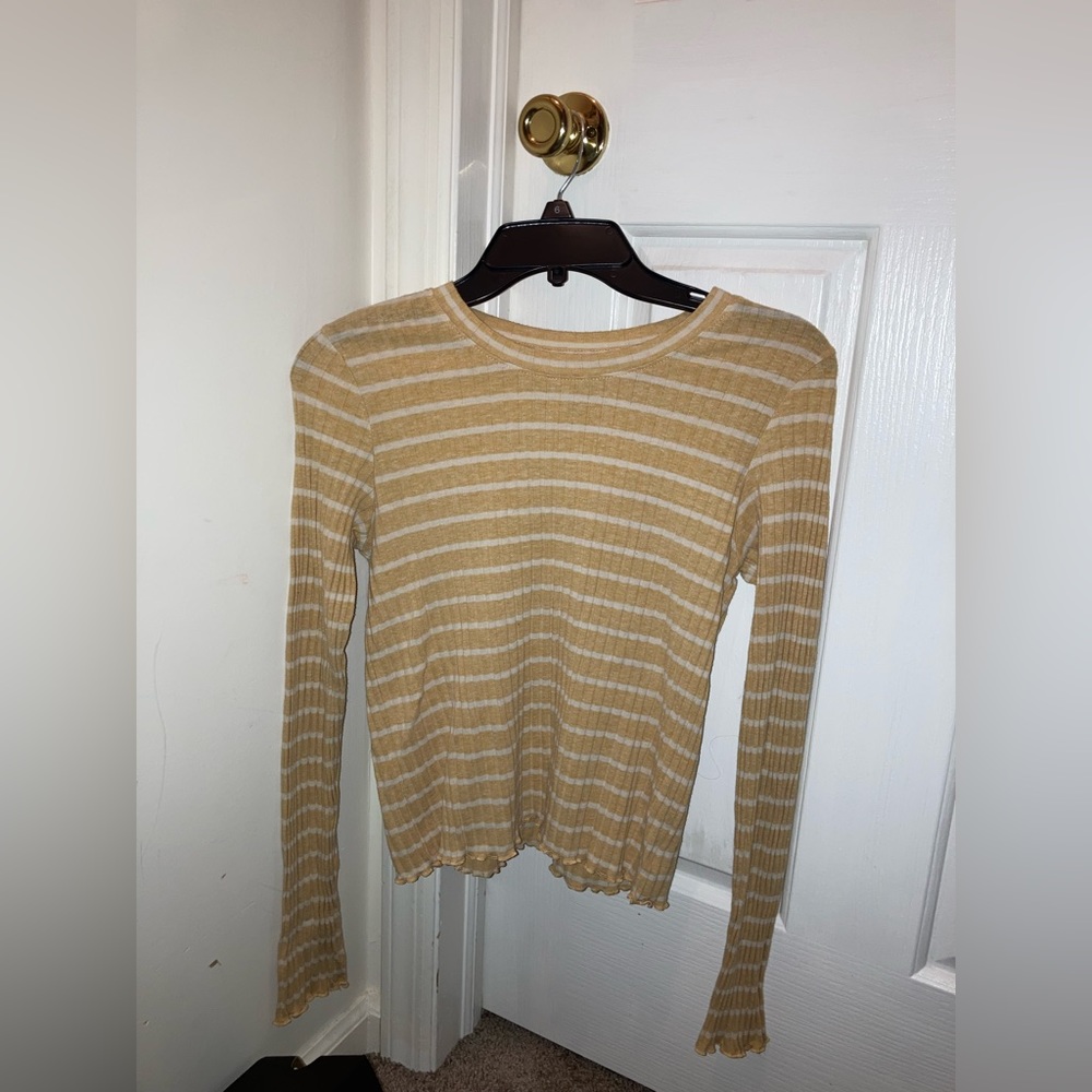 American eagle crop top